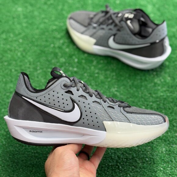Nike Air Zoom GT Cut 3 Hustle Mens Basketball DV2913-002 VNDS Sz 9 - Picture 1 of 7